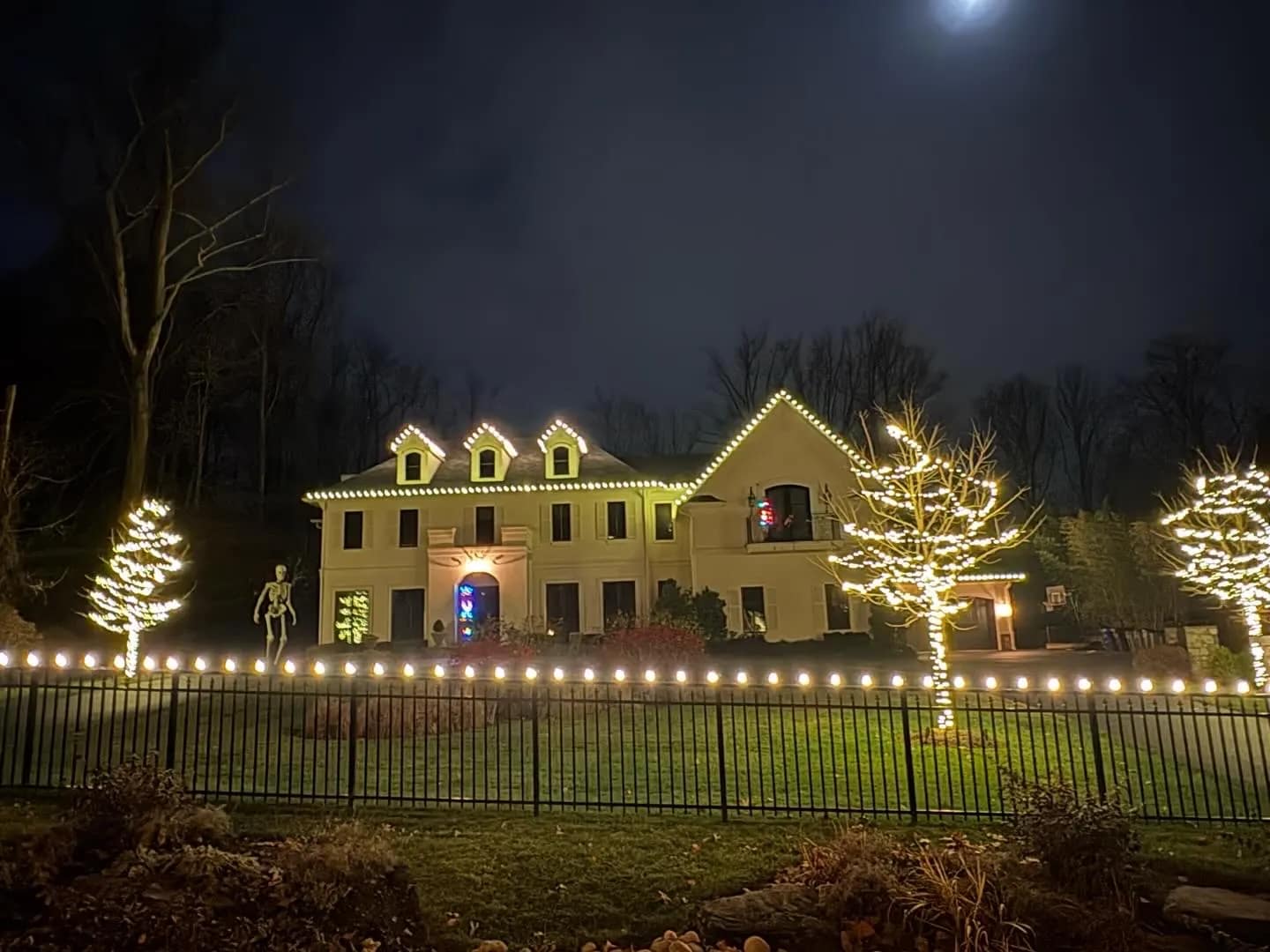 Christmas light installation in Alexandria, Virginia by Light DMV — professional holiday lighting service