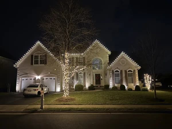 Christmas light installation in Ashburn, Virginia by Light DMV — professional holiday lighting service
