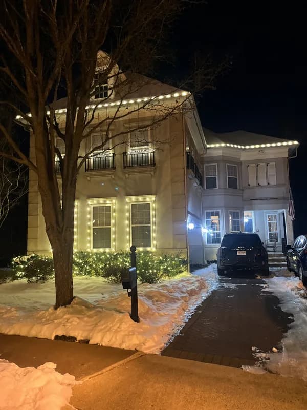 Christmas light installation in Fairfax, Virginia by Light DMV — professional holiday lighting service