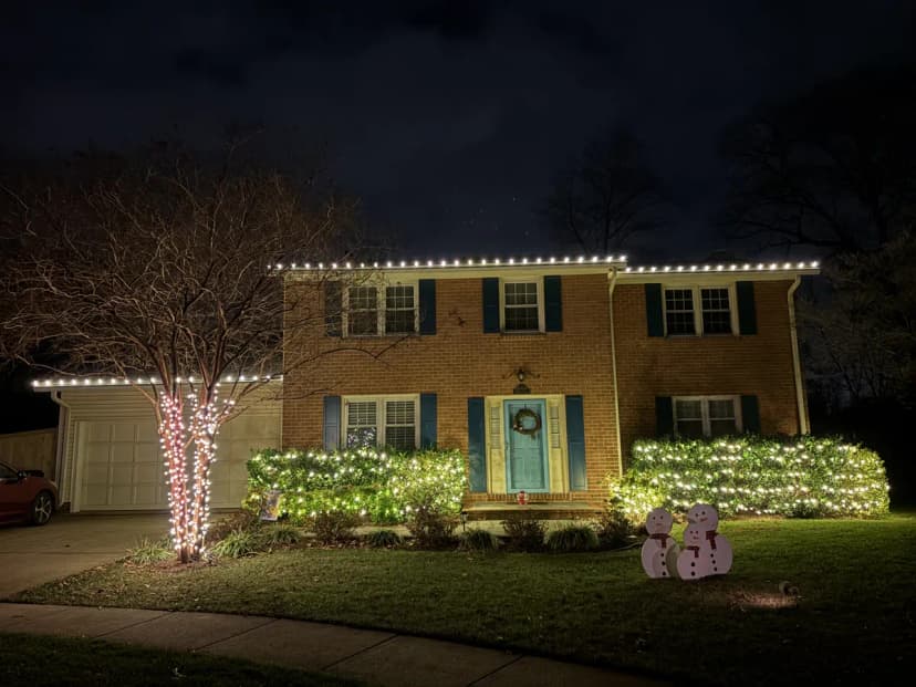Christmas light installation in Fairfax, Virginia by Light DMV — professional holiday lighting service