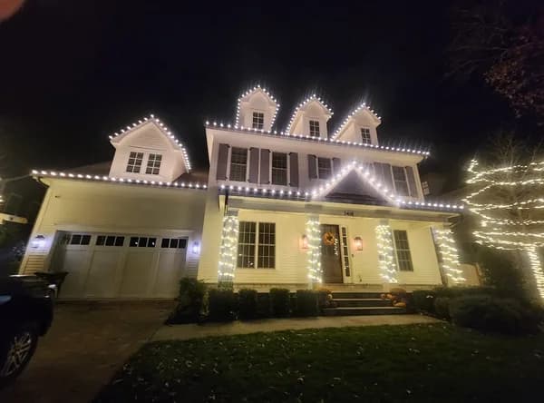 Christmas light installation in Travilah, Maryland by Light DMV — professional holiday lighting service