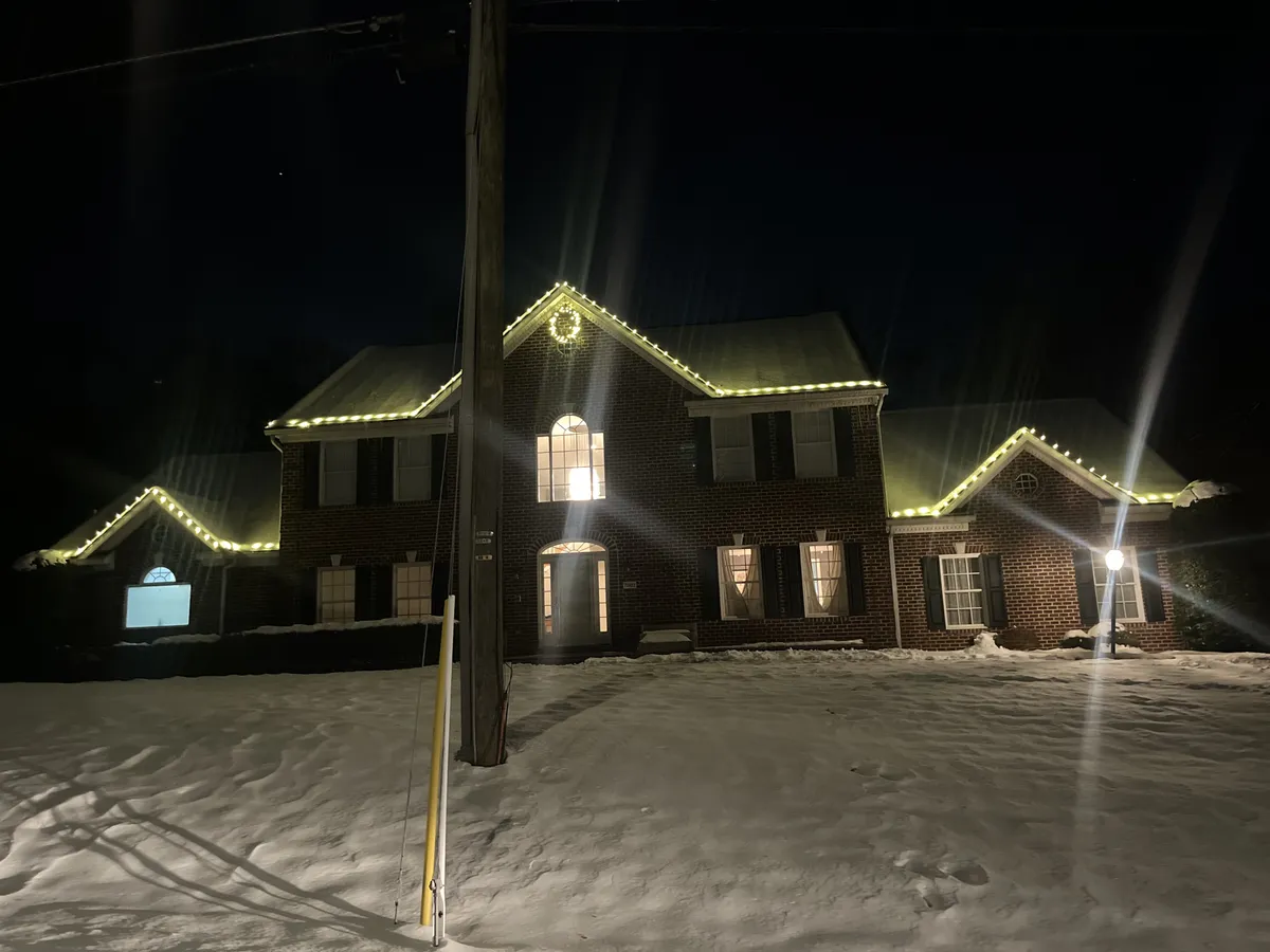 Christmas light installation in Alexandria, VA — LightDMV