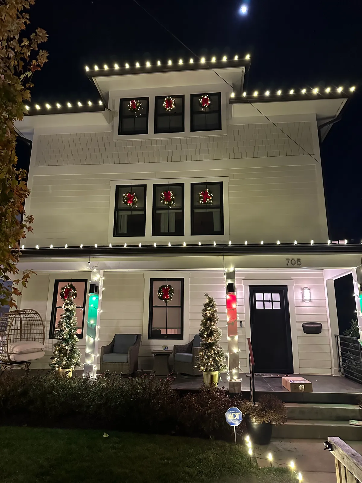 Christmas light installation in Arlington, VA — LightDMV