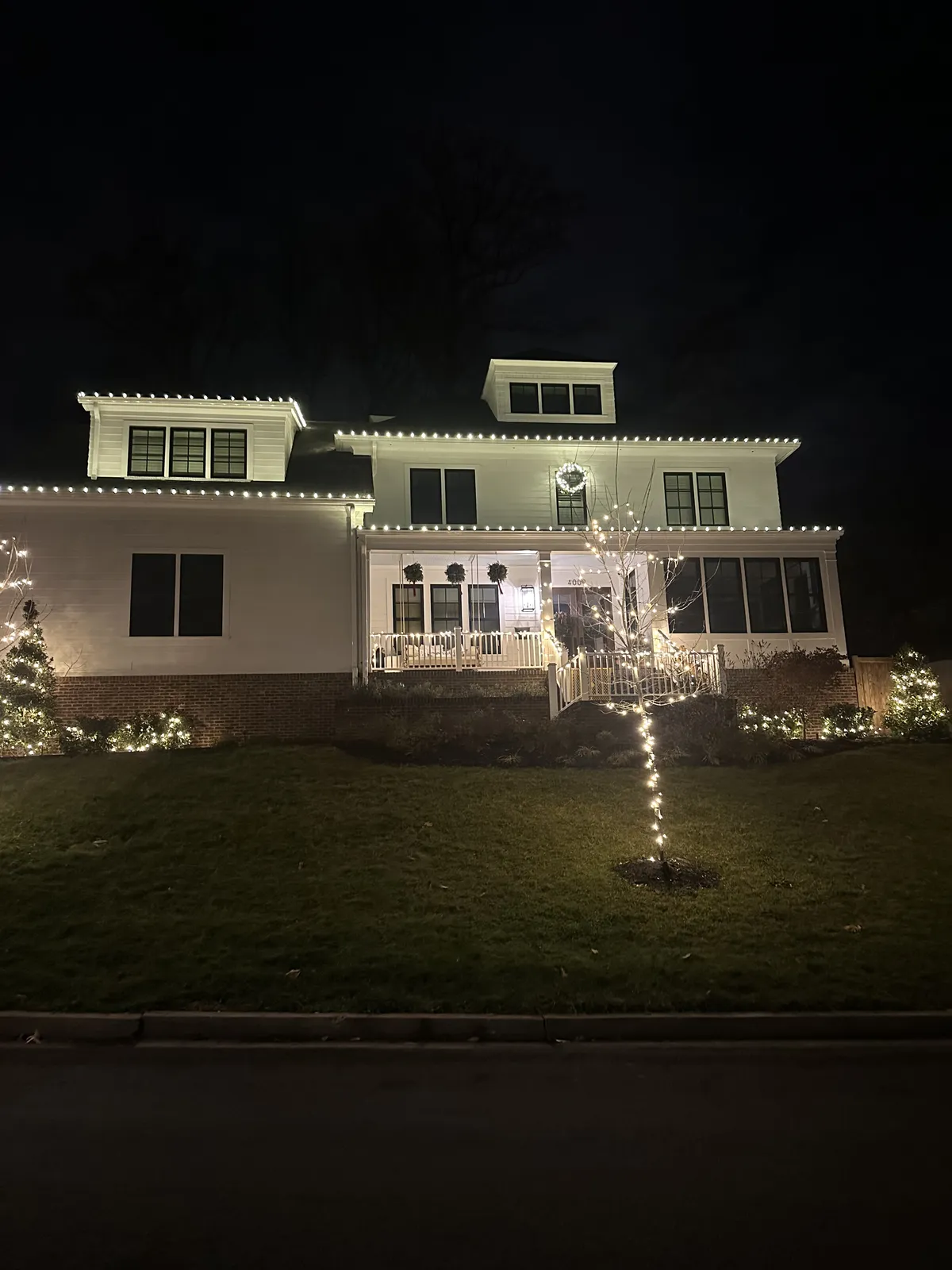 Christmas light installation in Arlington, VA — LightDMV