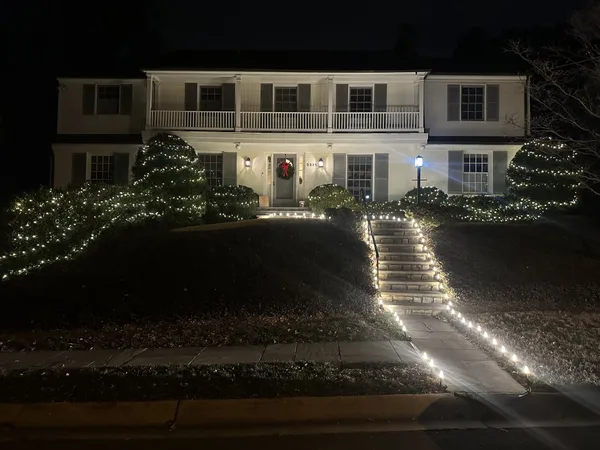 Christmas light installation in Bethesda, MD — LightDMV