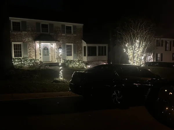 Christmas light installation in Bethesda, MD — LightDMV