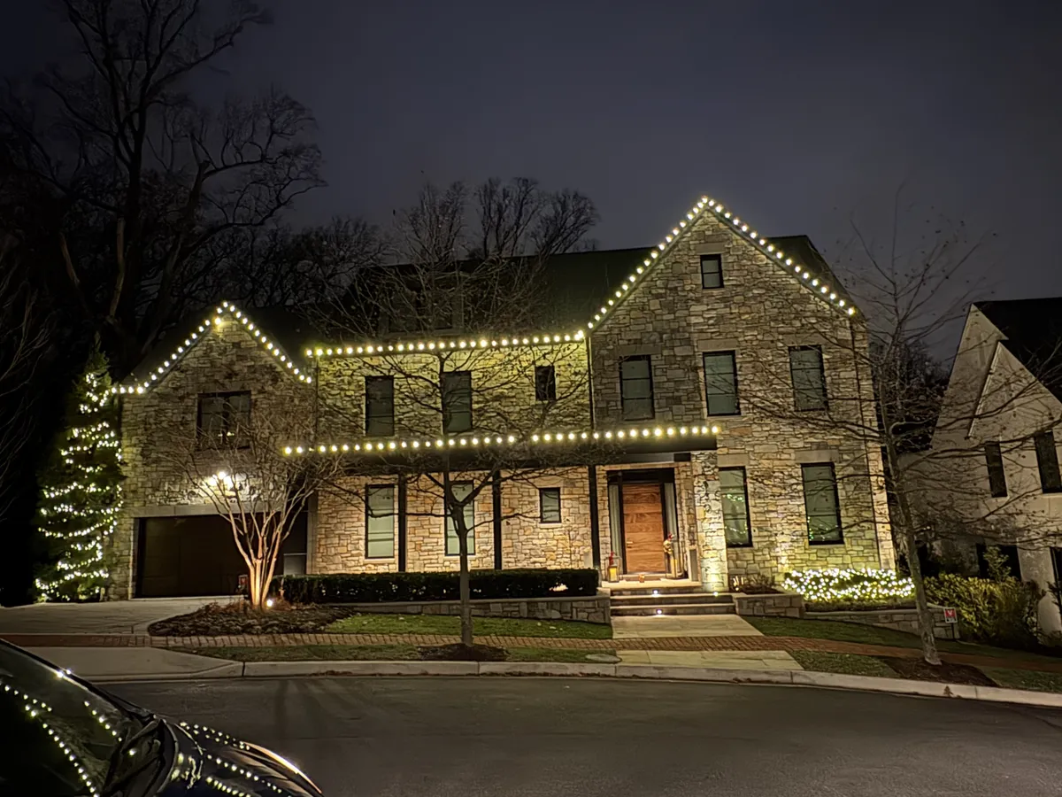Christmas light installation in Georgetown, DC — LightDMV