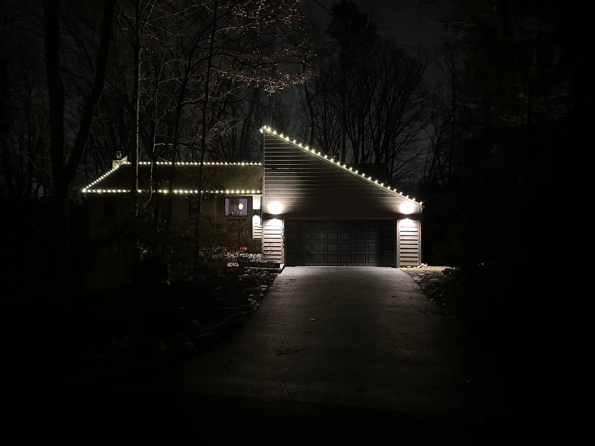 Christmas light installation in Herndon, VA — LightDMV