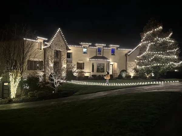 Christmas light installation in McLean, VA — LightDMV