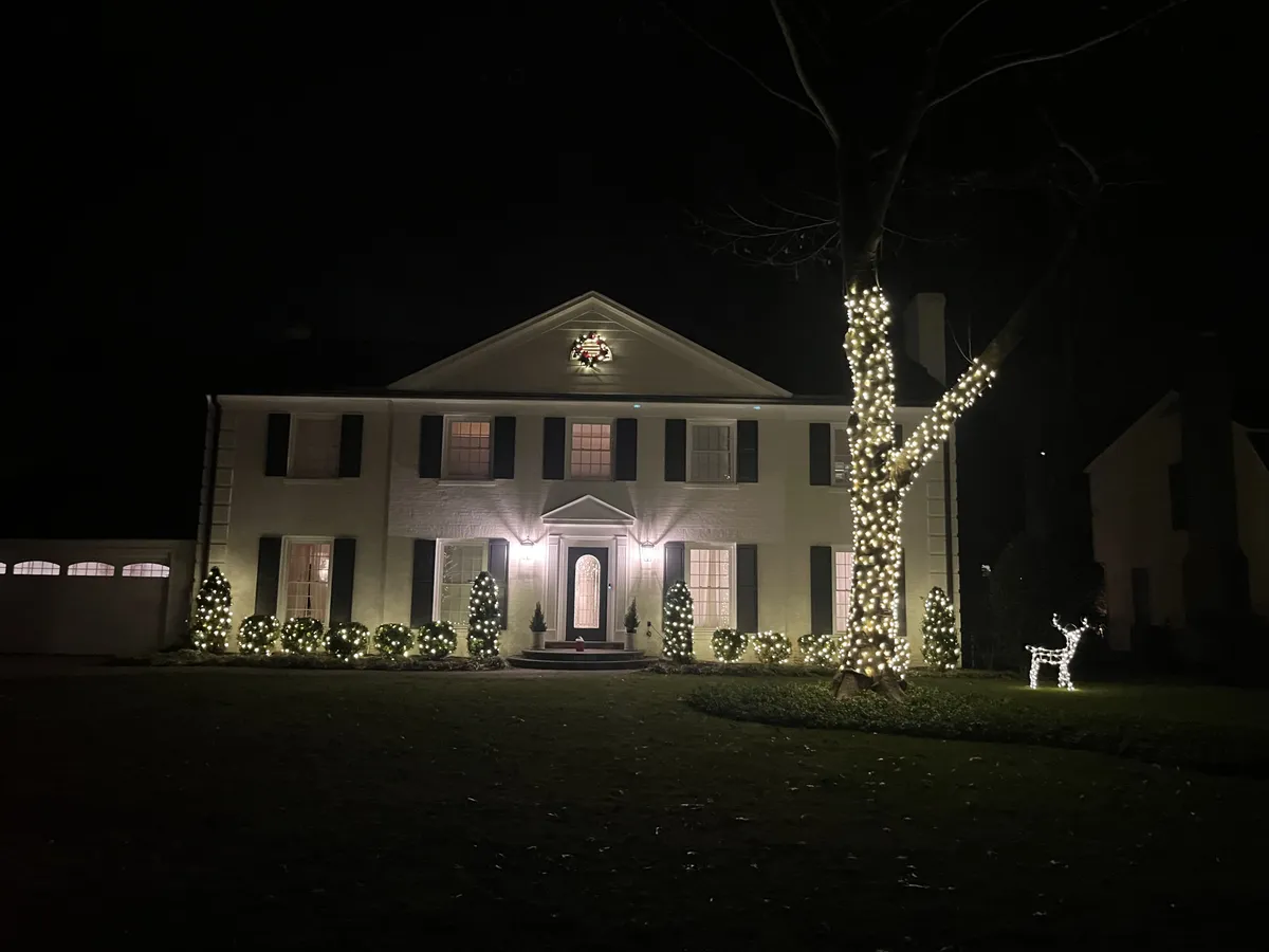 Full-property Potomac estate Christmas lighting — warm-white C9 roofline & landscape — LightDMV