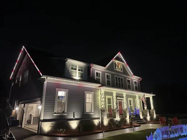 Christmas light installation in Silver Spring, MD — LightDMV
